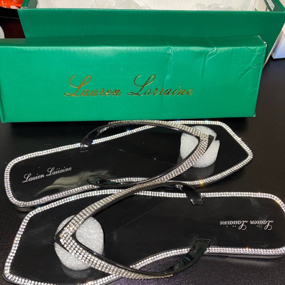 Lauren Lorraine Black and Silver Rhinestone Flip Flops 7.5